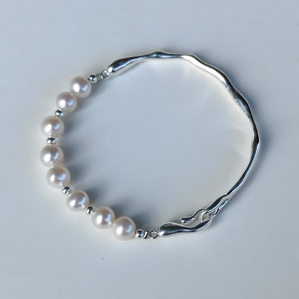 S925 fresh water pearls half moon Bangle